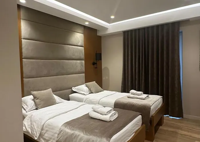 Hotel Queen