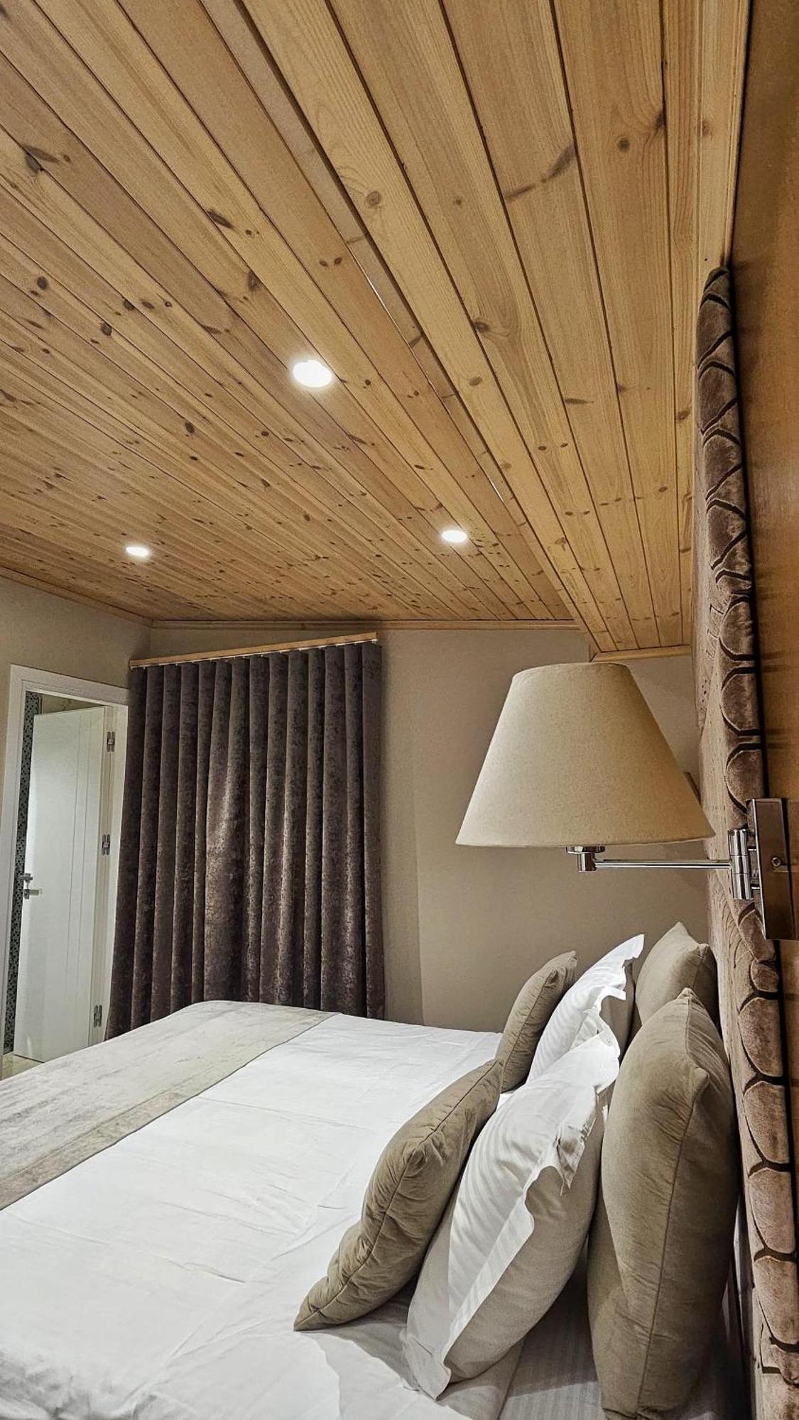 Hotel Queen 4*