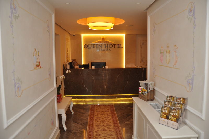Hotel Hotel Queen